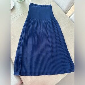 Express women Maxi Skirt Sz.xs blue